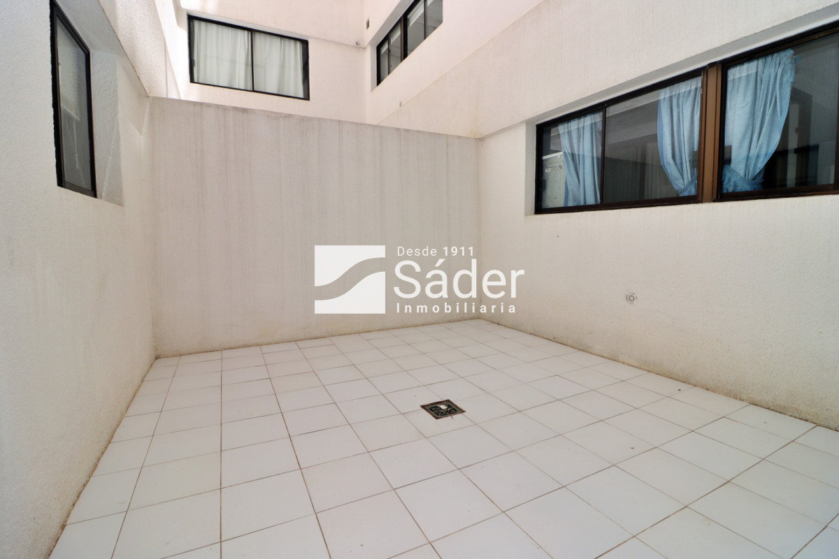 Apartamento ID.2620 - Apartamento en venta y alquiler Peninsula 3 dormitorios