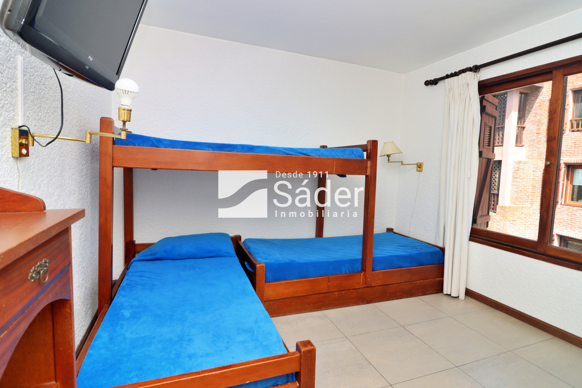 Apartamento ID.4463 - Apartamento 3 dormitorios mas dependencia. en Manantiales