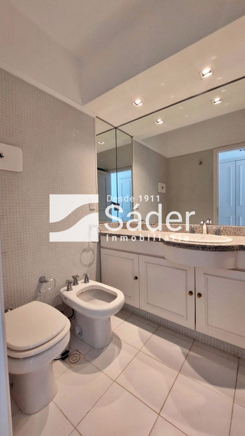 Apartamento ID.4605 - Penthouse en Alq. Pda 32 de Playa Brava, Punta del Este 
