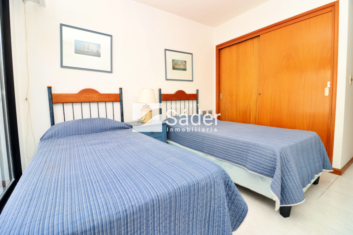 Apartamento ID.2620 - Apartamento en venta y alquiler Peninsula 3 dormitorios