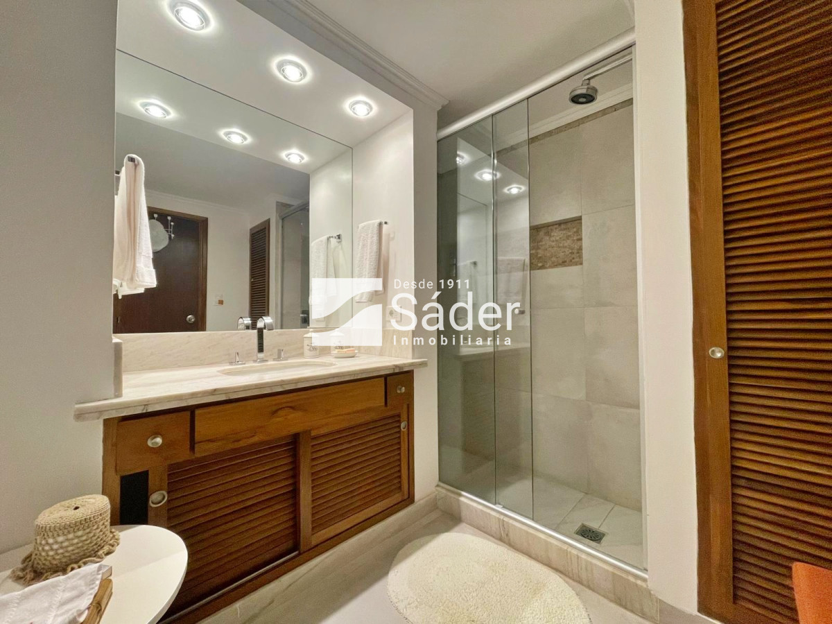 Apartamento ID.4270 - Excepcional apartamento en primera línea de playa mansa