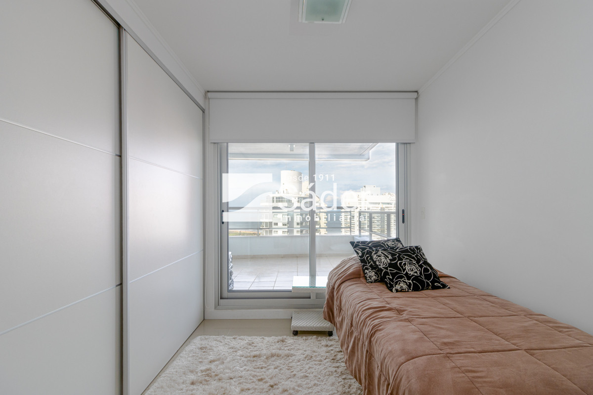 Apartamento ID.2875 - Apartamento en venta Playa Brava 3 dormitorios