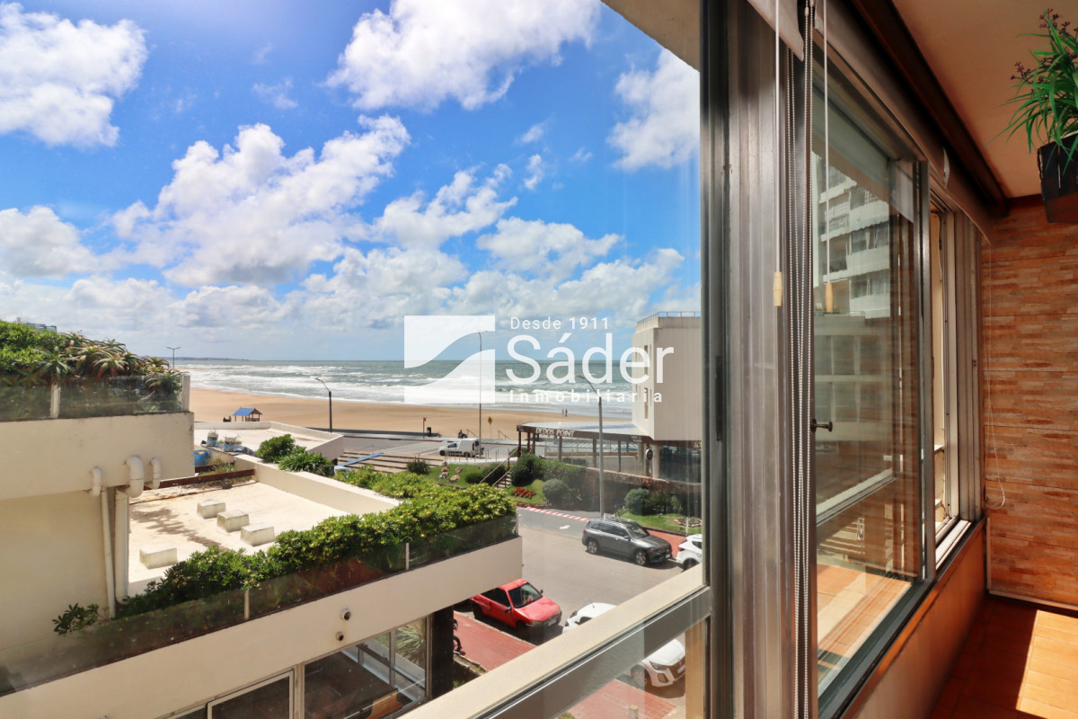 Apartamento ID.4513 - Apto en Av. Gorlero. 1 dormitorio. vista a Playa Brava