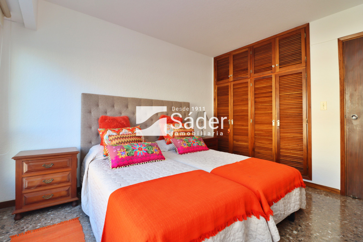 Apartamento ID.4270 - Excepcional apartamento en primera línea de playa mansa