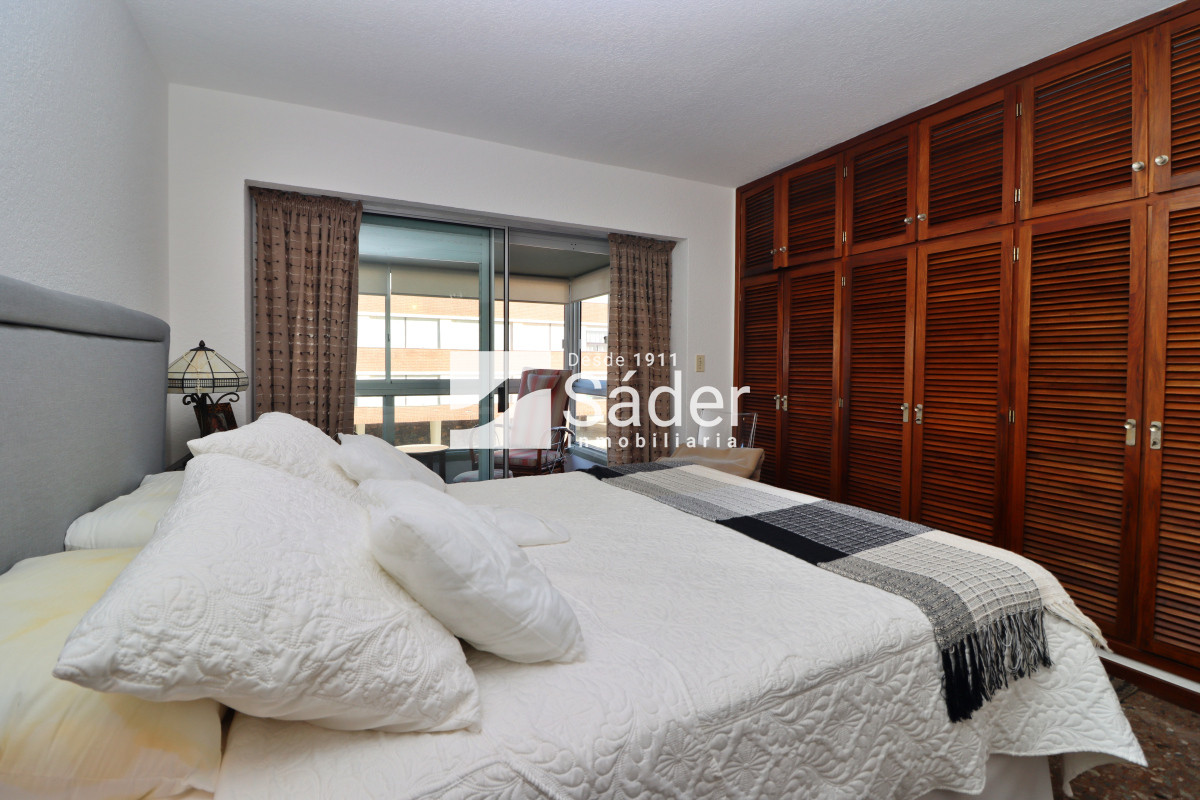 Apartamento ID.4270 - Excepcional apartamento en primera línea de playa mansa