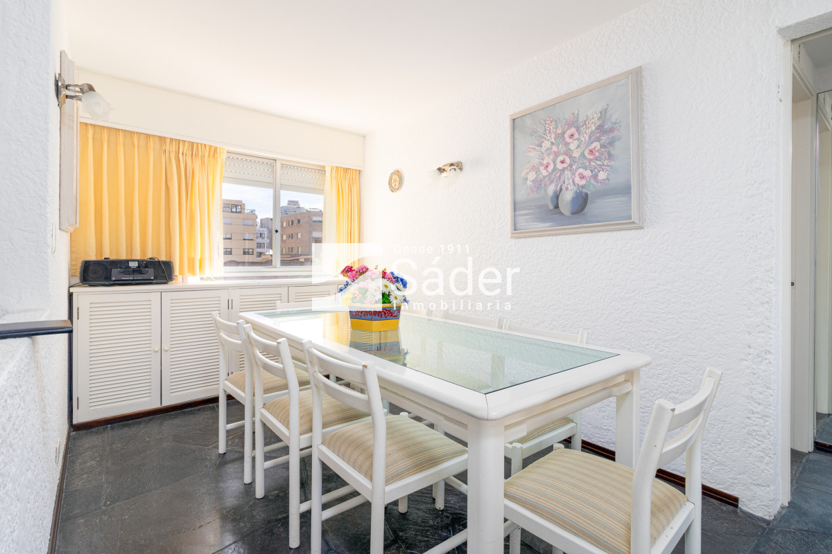 Apartamento ID.3698 - Ubicado frente a la icónica Playa El Emir