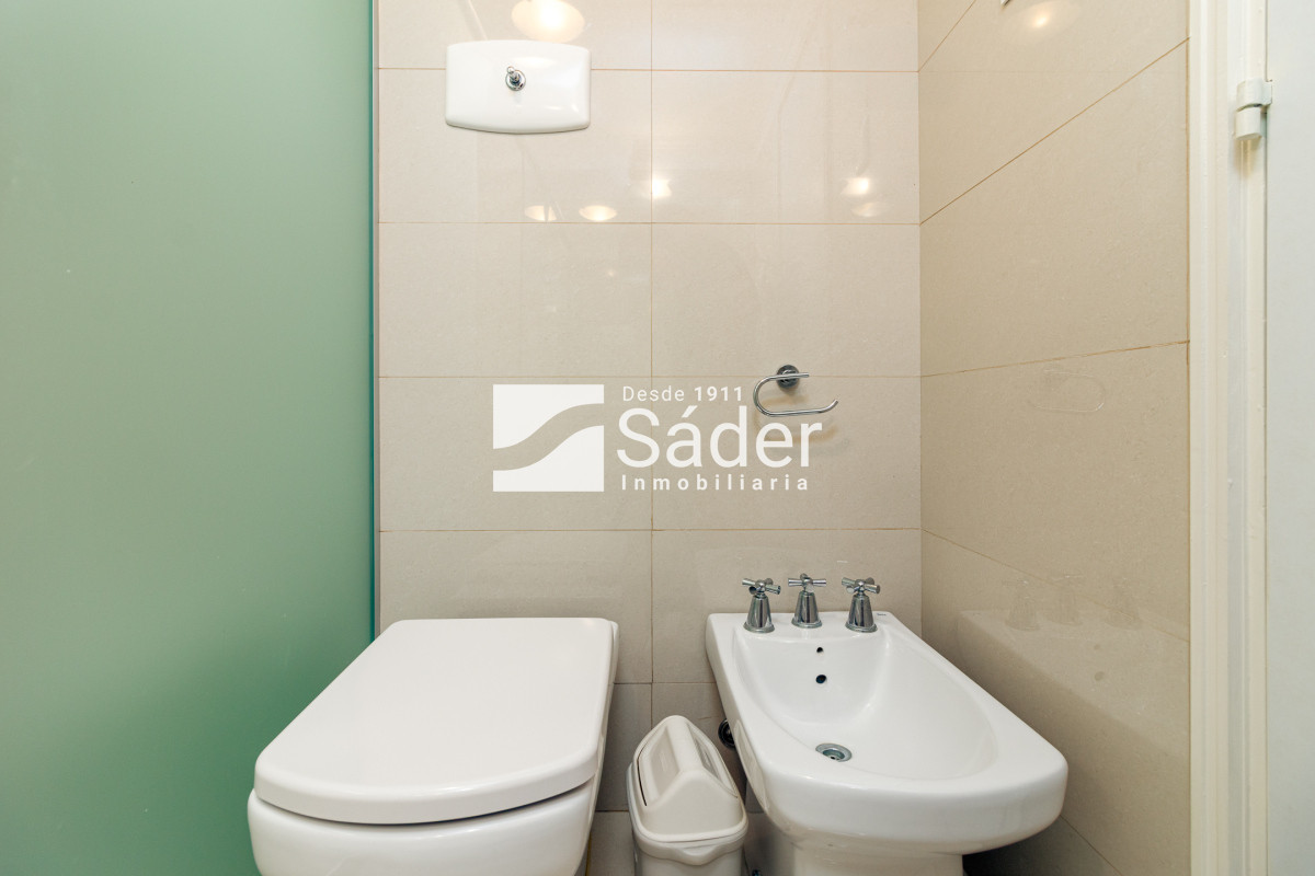 Apartamento ID.3698 - Ubicado frente a la icónica Playa El Emir