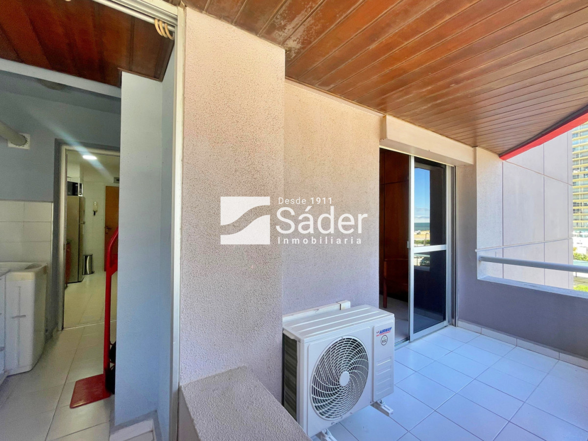 Apartamento ID.4601 - Apartamento en alquiler 2 dormitorios en suite y toilettes