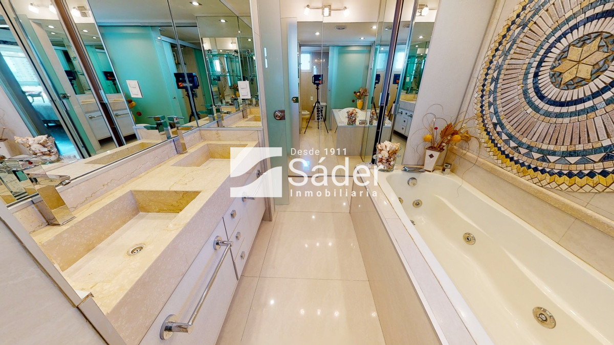 Apartamento ID.724 - Apartamento en venta Playa Mansa 3 dormitorios