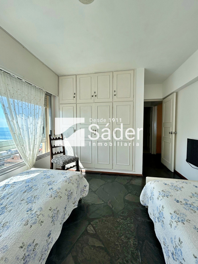 Apartamento ID.3974 - Apto Funcional en la Península 