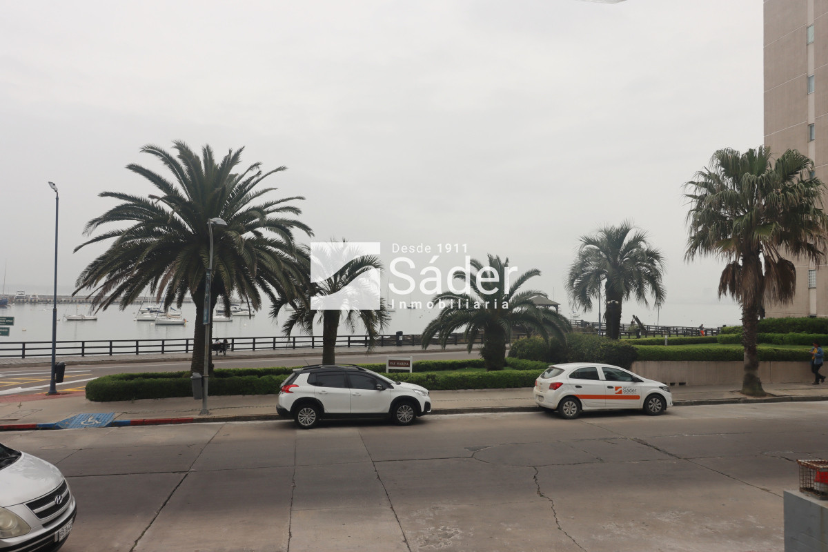 Apartamento ID.4396 - Apartamento de gran tamaño frente al Puerto