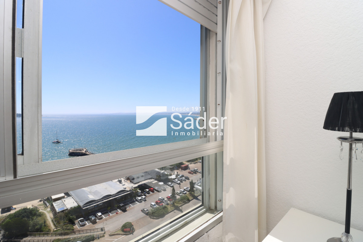 Apartamento ID.4602 - Frente al mar en pda. 3 de playa mansa 