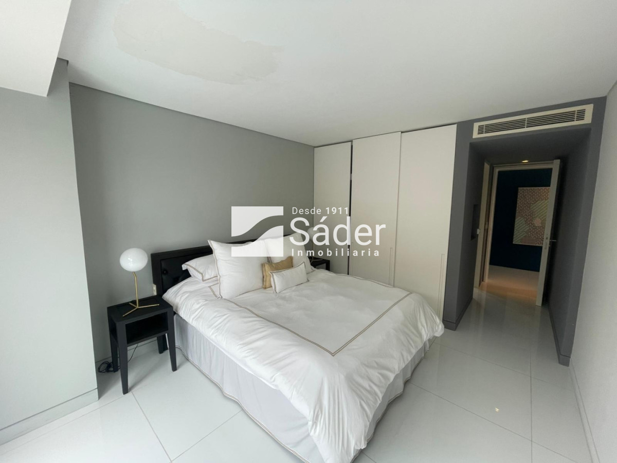 Apartamento ID.3814 - Penthouse de lujo en Playa Brava