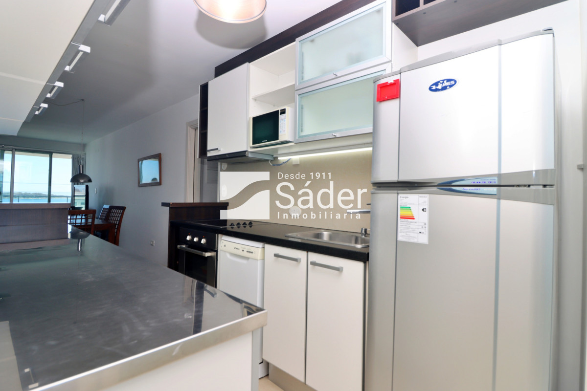 Apartamento ID.2858 - Apartamento en venta Playa Mansa 2 dormitorios