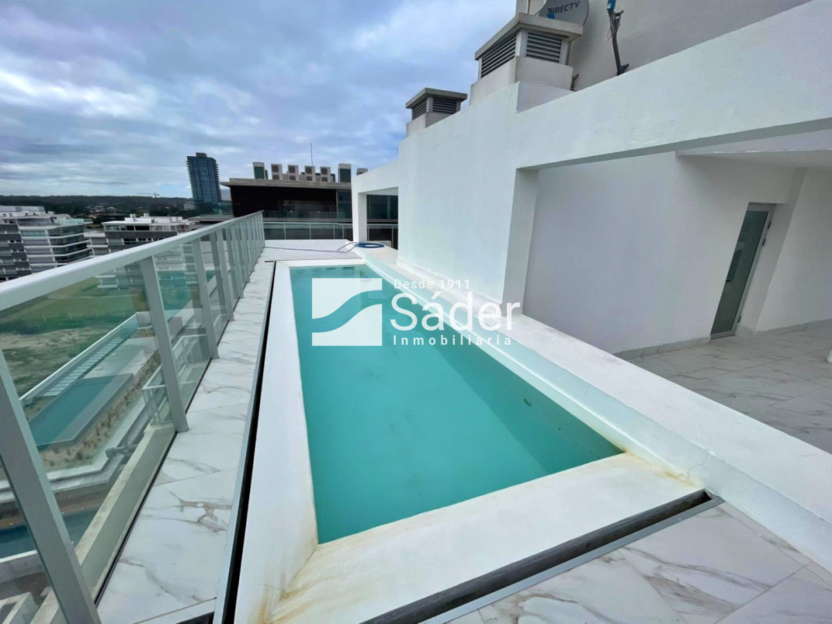 Apartamento ID.3814 - Penthouse de lujo en Playa Brava