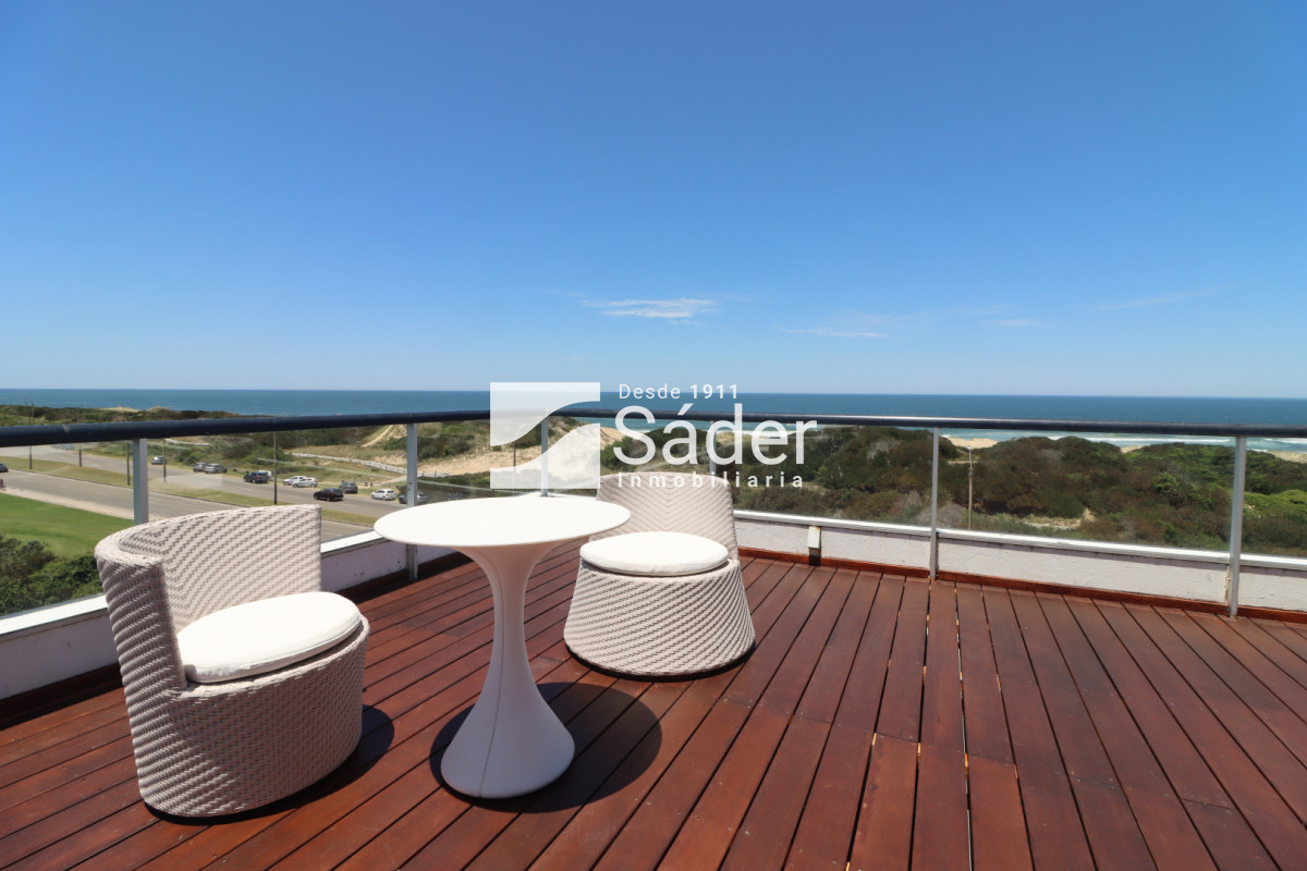 Apartamento ID.4605 - Penthouse en Alq. Pda 32 de Playa Brava, Punta del Este 