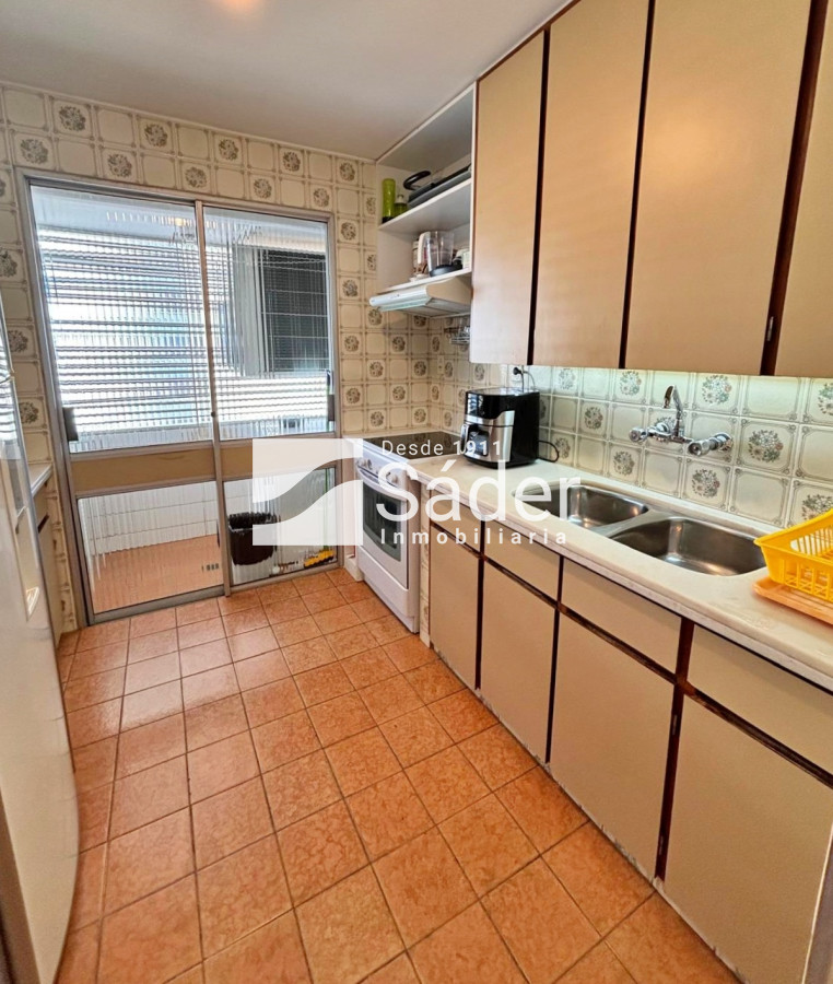 Apartamento ID.4554 - Apto 3 dorm. Playa mansa. 