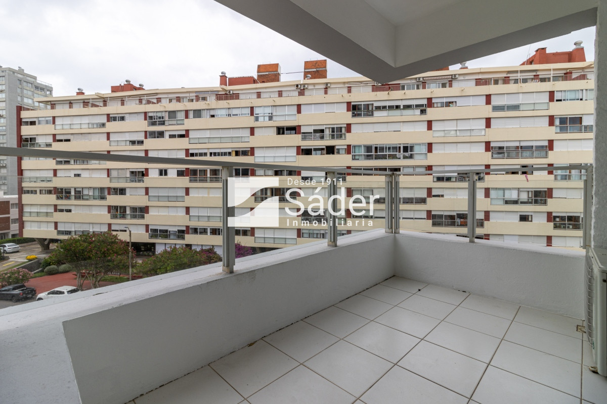 Apartamento ID.3183 - Apartamento en venta Playa Brava 1 dormitorio
