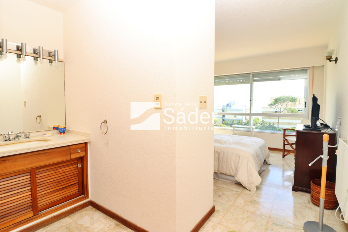 Apartamento ID.4526 - Apto en Pda. 19 de la Mansa, 3 dormitorios 