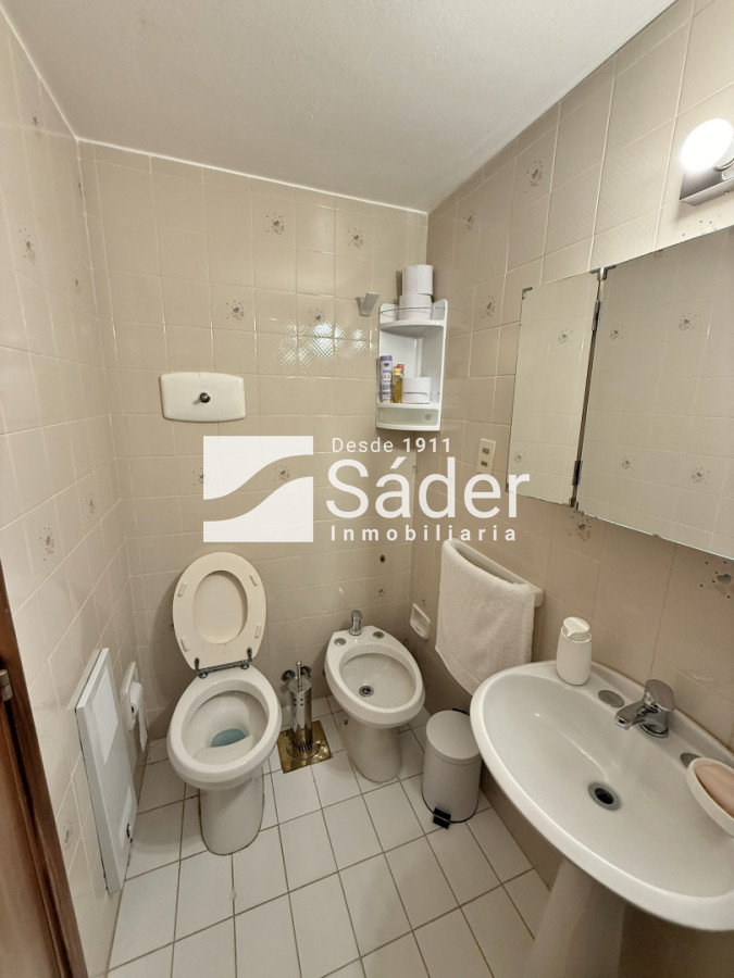 Apartamento ID.3751 - A metros del mar, Parada 19 de Playa Mansa. Alquiler temporal 