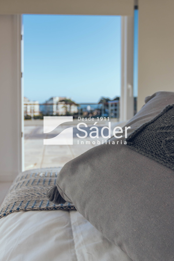 Apartamento ID.3743 - Apto 3 Dormitorios Pda. 42 Playa Mansa