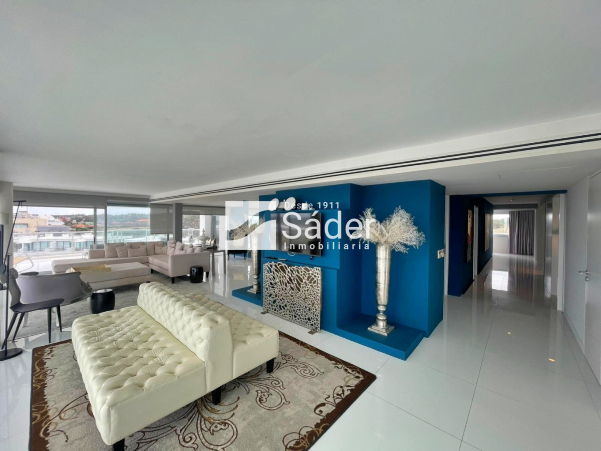 Apartamento ID.3814 - Penthouse de lujo en Playa Brava