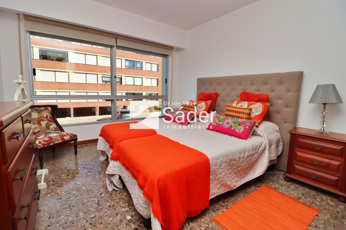 Apartamento ID.4270 - Excepcional apartamento en primera línea de playa mansa