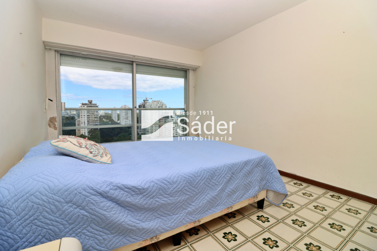 Apartamento ID.4525 - Apartamento 170 m², ideal para los que eligen Punta del Este como hogar