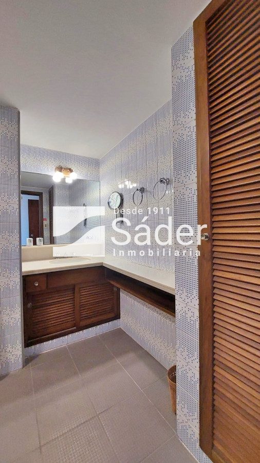 Apartamento ID.4555 - Apto en Alq. 4 dormitorios en Pda. 19 de la Mansa 