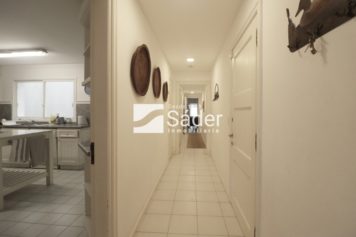 Apartamento ID.4396 - Apartamento de gran tamaño frente al Puerto