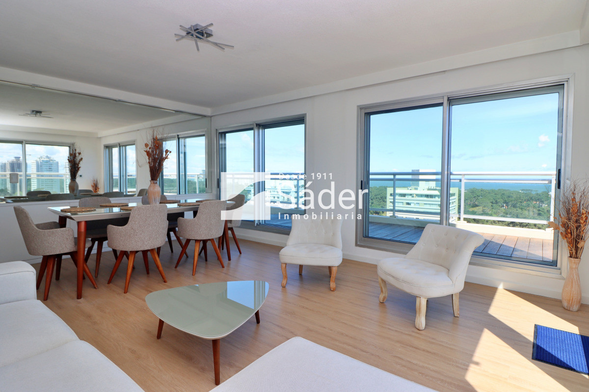 Apartamento ID.4236 - Apto 3 dorm. Parada 14 de mansa. Luminoso y moderno. 