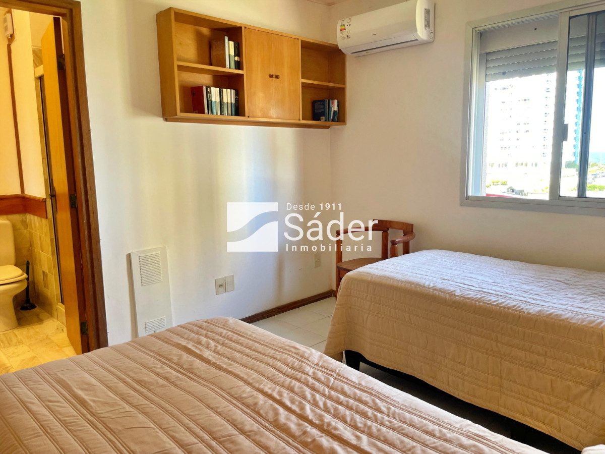 Apartamento ID.4601 - Apartamento en alquiler 2 dormitorios en suite y toilettes