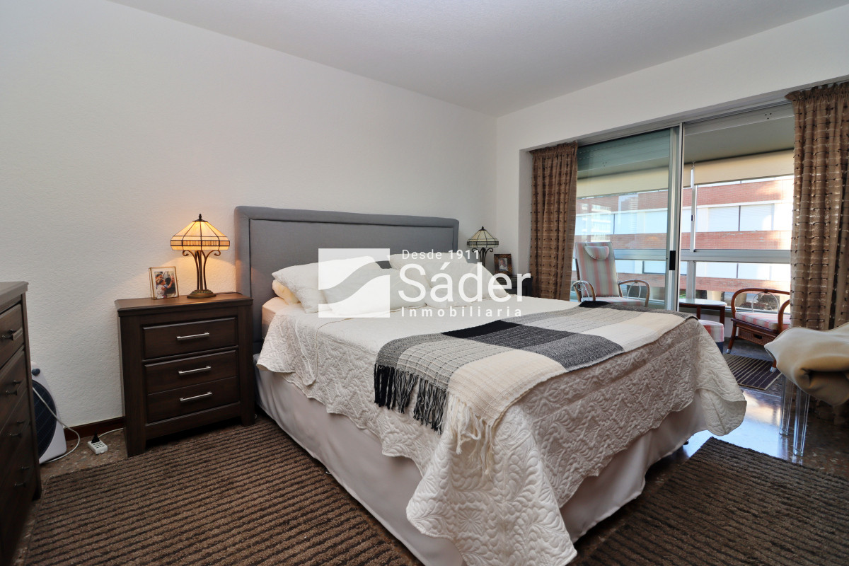 Apartamento ID.4270 - Excepcional apartamento en primera línea de playa mansa