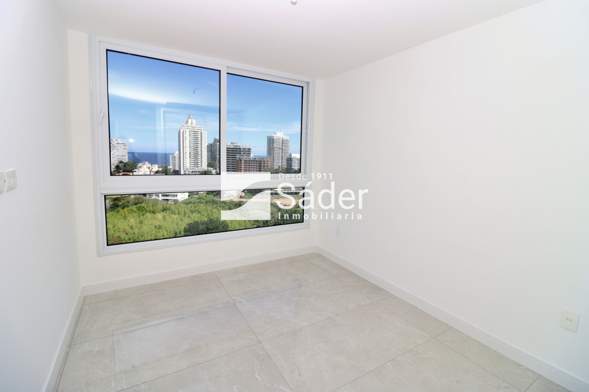 Apartamento ID.4643 - Venta espectacular apartamento a estrenar en Punta Del Este Playa Brava