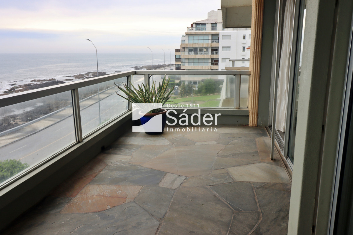 Apartamento ID.4411 - Apartamento 3 dorm. Playa el Emir