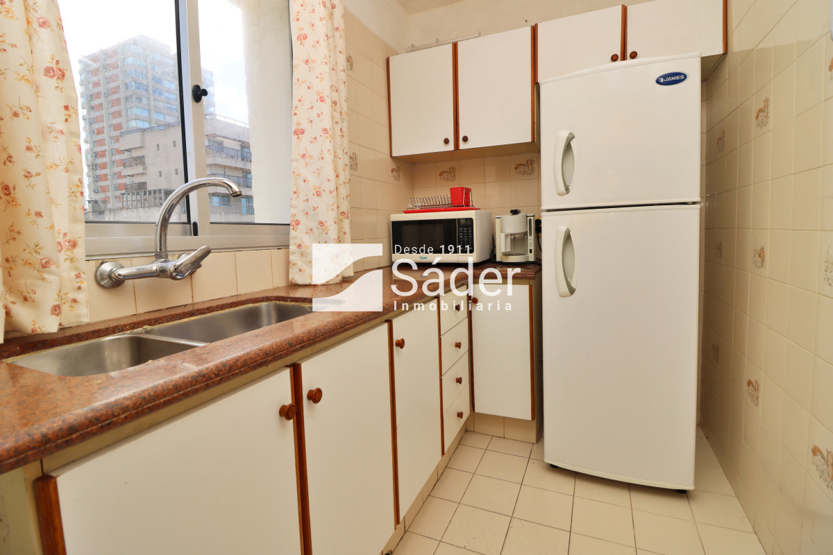 Apartamento ID.4087 - Apto venta y alquiler en Península, a solo 100 metros de la playa El Emir 