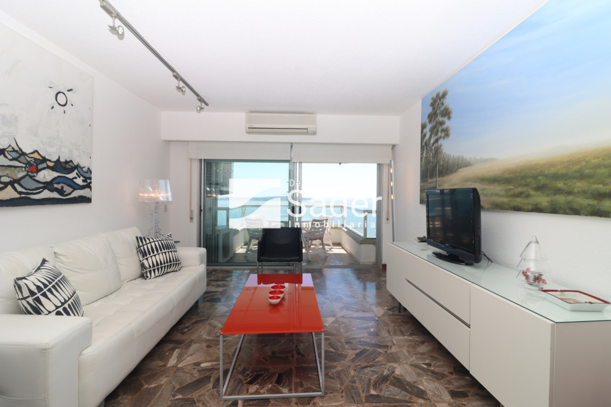 Apartamento ID.4602 - Frente al mar en pda. 3 de playa mansa 
