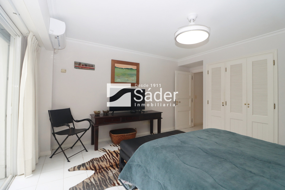 Apartamento ID.4396 - Apartamento de gran tamaño frente al Puerto