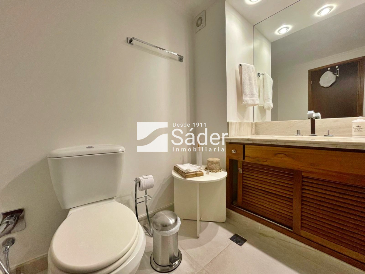 Apartamento ID.4270 - Excepcional apartamento en primera línea de playa mansa