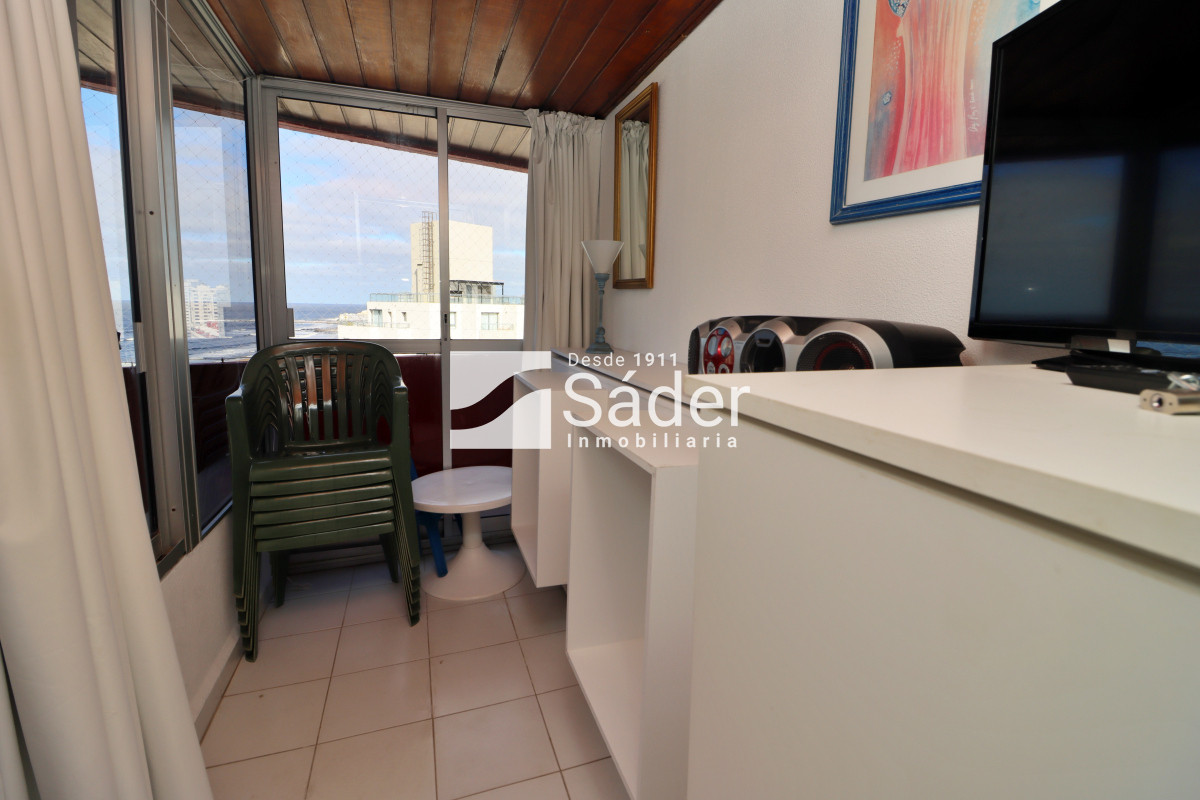 Apartamento ID.4297 - Apto. en alquiler de 2 dorm. 