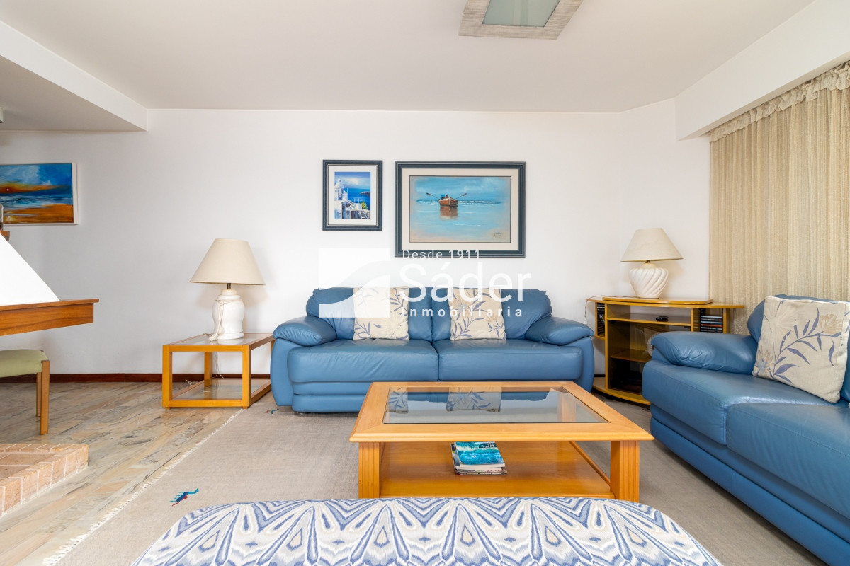 Shopping - GoPunta - Portal Inmobiliario de Punta del Este - Maldonado