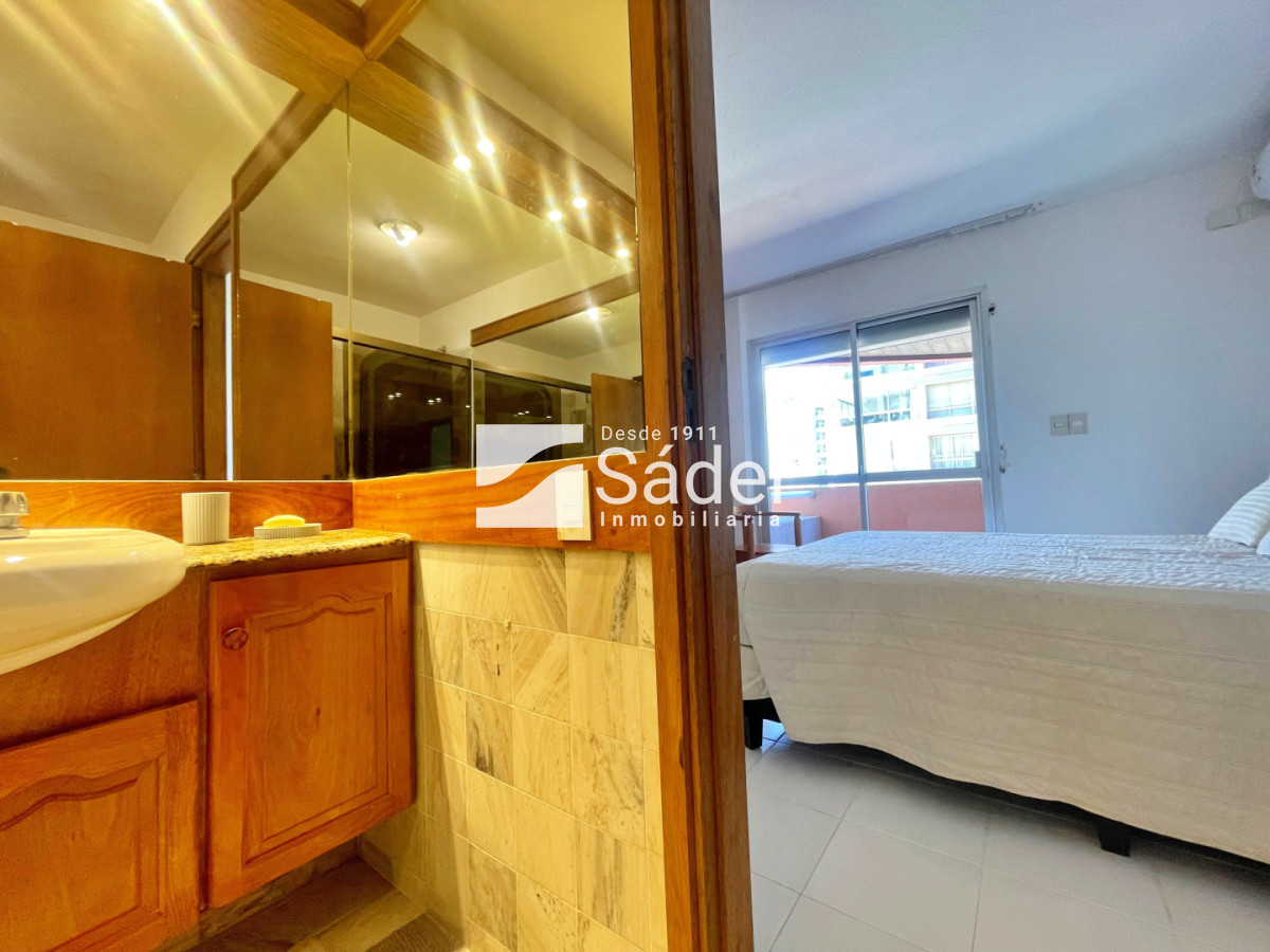 Apartamento ID.4601 - Apartamento en alquiler 2 dormitorios en suite y toilettes