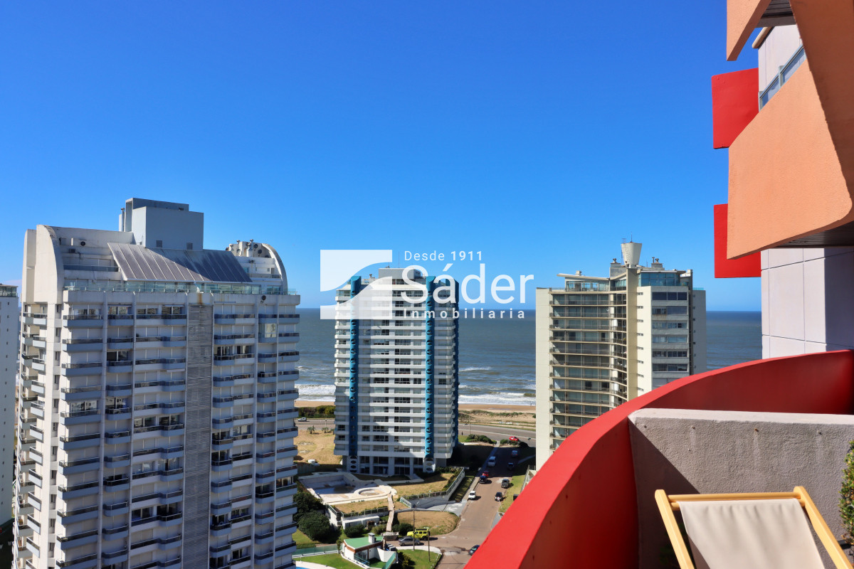 Apartamento ID.4325 - Apto. en alquiler de 2 dormitorios. 