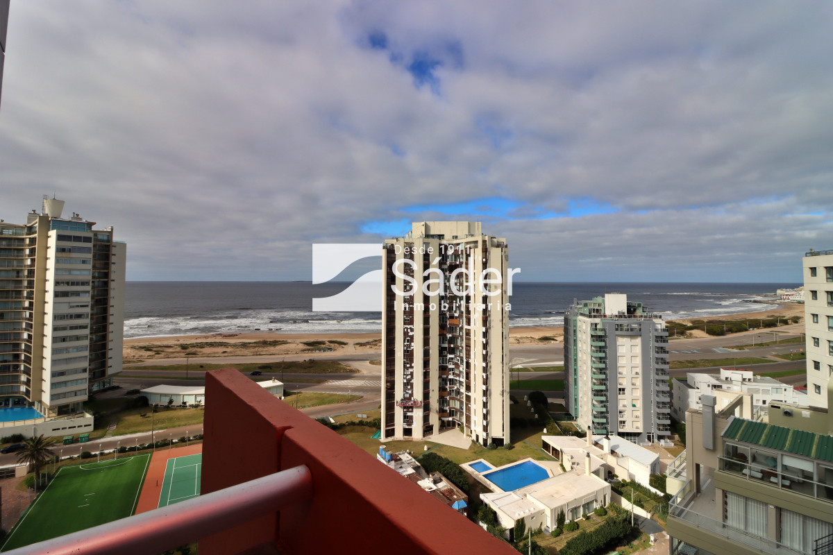 Apartamento ID.4297 - Apto. en alquiler de 2 dorm. 