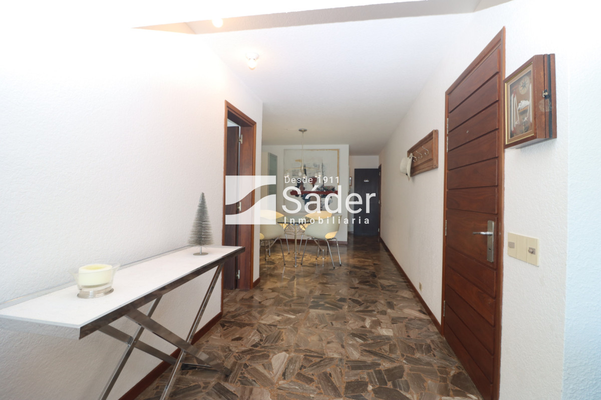 Apartamento ID.4602 - Frente al mar en pda. 3 de playa mansa 