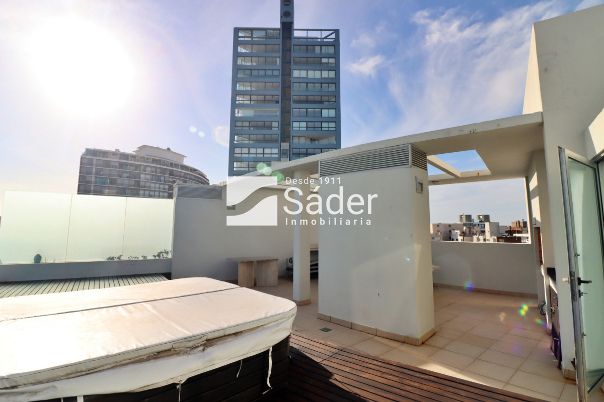 Apartamento ID.4476 - Penthouse en Alq. Frente al Mar, 1era Quincena de Enero 