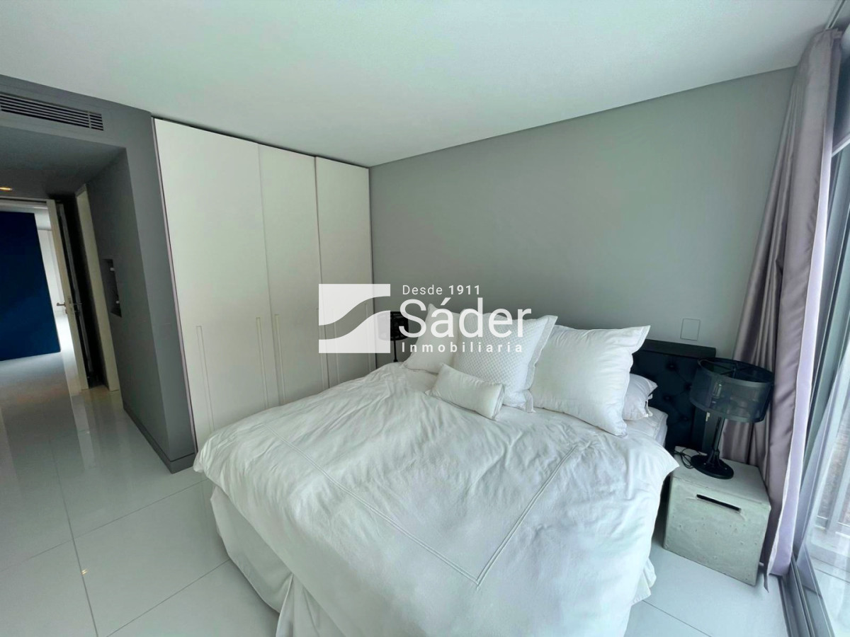 Apartamento ID.3814 - Penthouse de lujo en Playa Brava