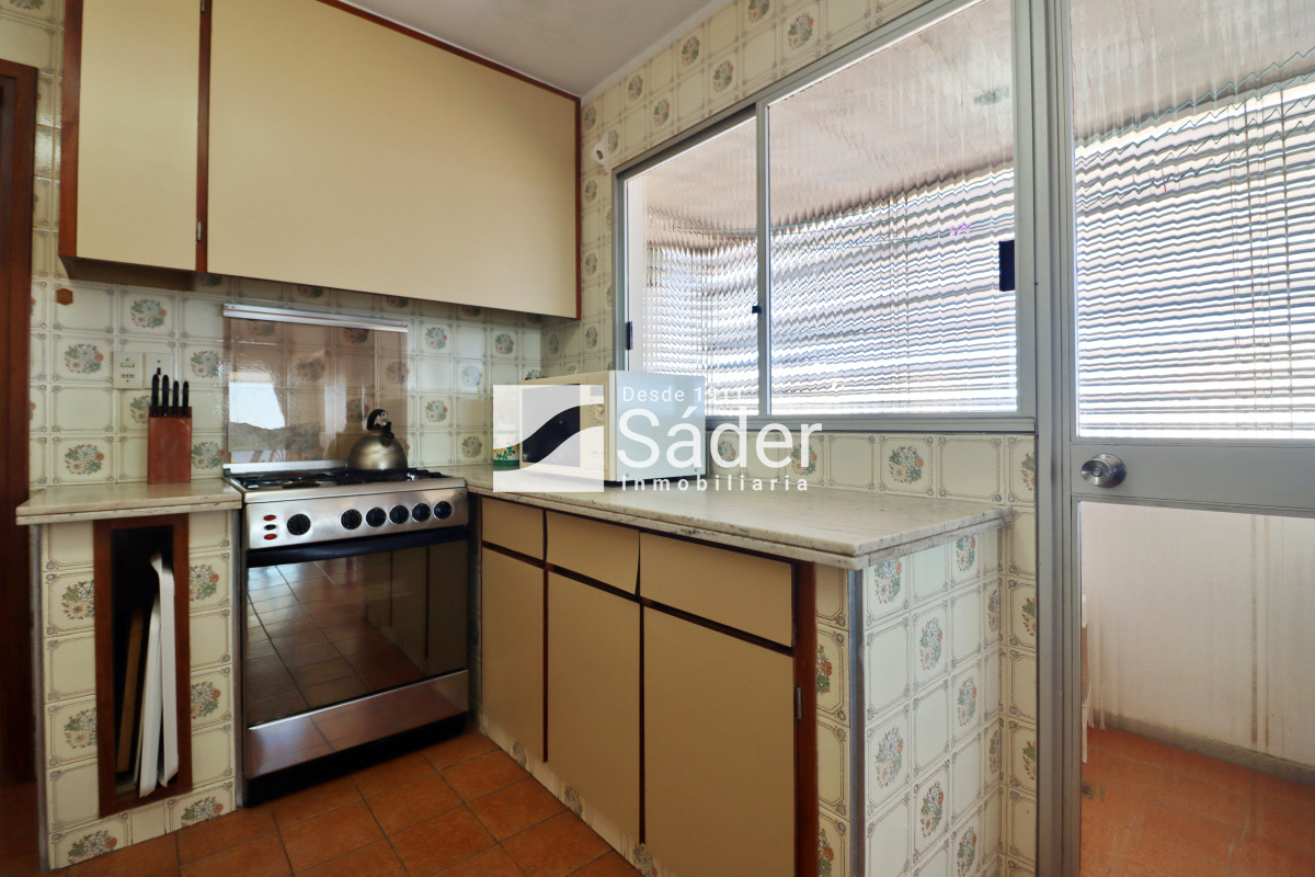 Apartamento ID.4276 - Apto. 3 dorm. con vista al mar. (Playa mansa, pda. 3)