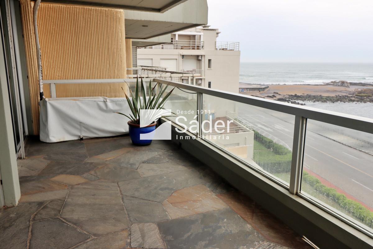 Apartamento ID.4411 - Apartamento 3 dorm. Playa el Emir