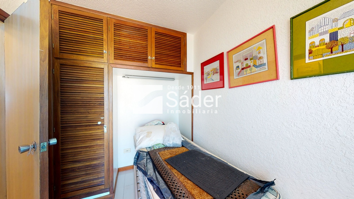 Apartamento ID.724 - Apartamento en venta Playa Mansa 3 dormitorios